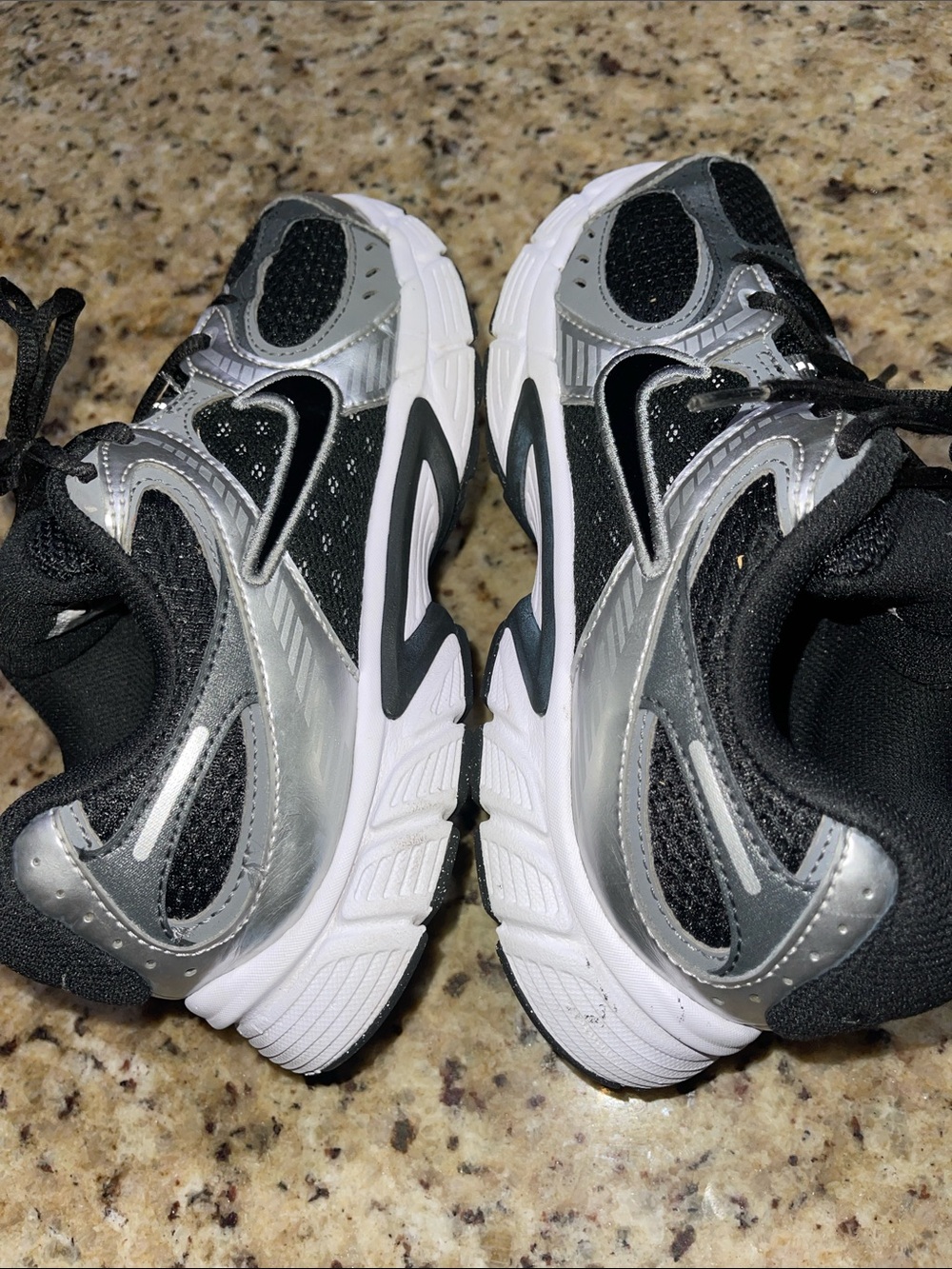 Nike V5 RNR - Picture 6 of 11